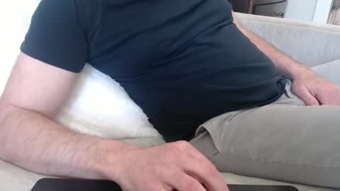 Snapshot of yknotnsc2 chatting on 11, 3, 2025 James online show from 11, 3, 2025