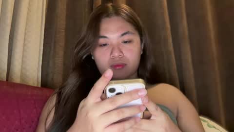 Snapshot of yllanahard chatting on 2, 2, 2025 yllana love online show from 2, 2, 2025