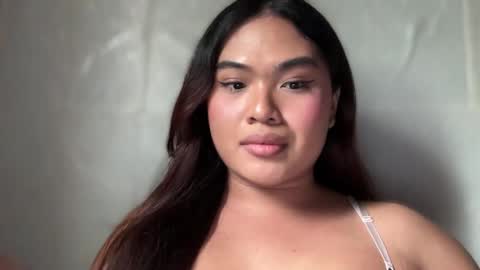 yllana love online show from 20, 11, 2025