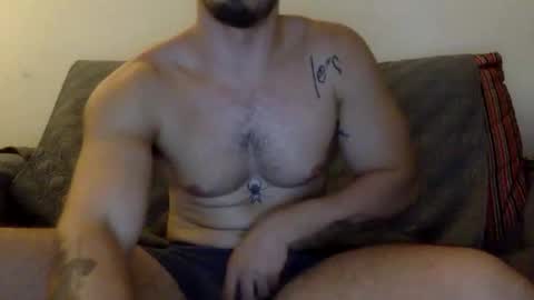 Snapshot of yngspaniard chatting on 11, 9, 2025 yngspaniard online show from 11, 9, 2025