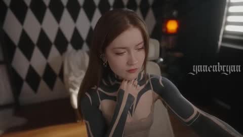 ynnenbrynn online show from 16, 10, 2025