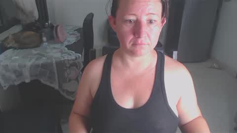 Snapshot of yohis_kiut25 chatting on 22, 1, 2025 yohis online show from 22, 1, 2025