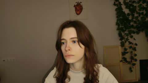 yoka_paradoxxx online show from 21, 10, 2025