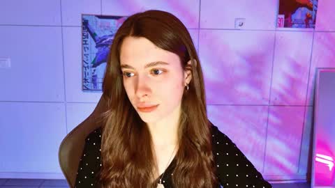 yoka_paradoxxx online show from 7, 3, 2026