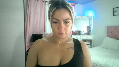 Snapshot of yokiko_daring chatting on 13, 10, 2025 yokiko online show from 13, 10, 2025