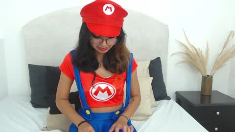 Snapshot of yommi_winx chatting on 9, 2, 2025 Yommi Winx online show from 9, 2, 2025