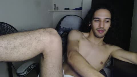 Snapshot of yong_malu67 chatting on 26, 10, 2025 YGN Malu online show from 26, 10, 2025