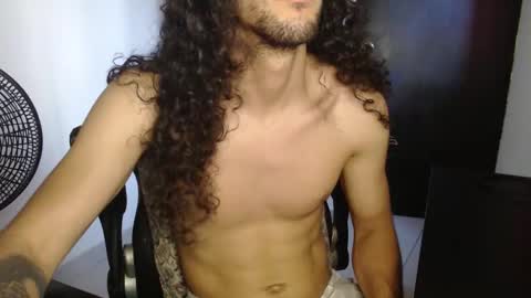 Snapshot of yong_malu67 chatting on 1, 11, 2025 YGN Malu online show from 1, 11, 2025