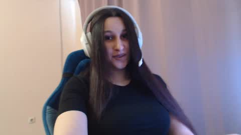 Sophie online show from 3, 4, 2026