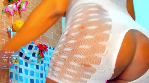 yonnsol_avril online show from 15, 11, 2025