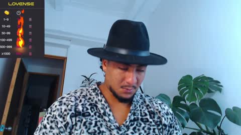 Enzo online show from 1, 2, 2025