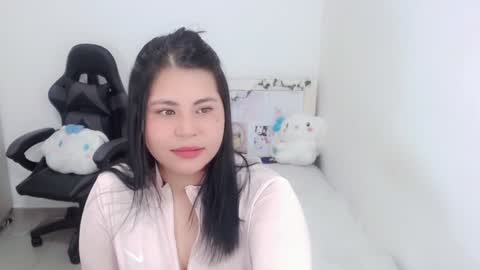 Little Pervert  online show from 24, 1, 2025