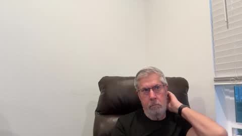 Snapshot of yougogirl_3 chatting on 7, 6, 2026 Colorado Guy Straight online show from 7, 6, 2026