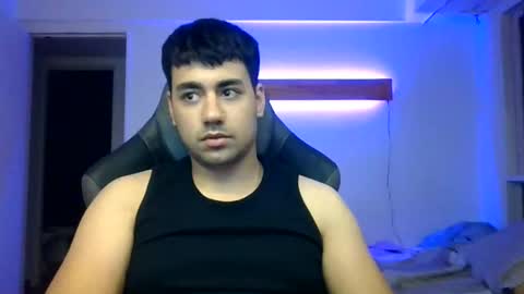 Snapshot of youhell chatting on 4, 1, 2025 youhell online show from 4, 1, 2025