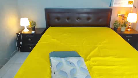 your9inchesdoll online show from 8, 3, 2025