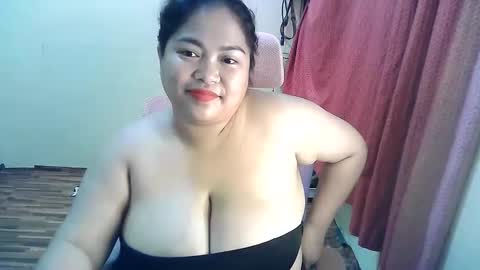 your_big_boobs online show from 4, 10, 2025