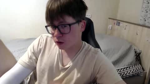 Max online show from 4, 6, 2026