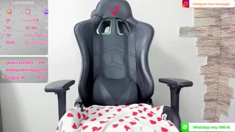 Snapshot of your_bunnygirl chatting on 15, 2, 2025 Gigi online show from 15, 2, 2025