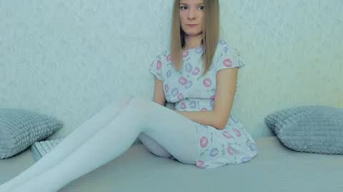 Lily online show from 6, 1, 2025