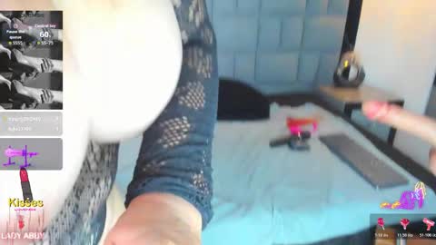 your_lady_milf online show from 22, 11, 2025