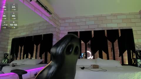 Snapshot of your_naughtyangel chatting on 9, 1, 2025 Evelin online show from 9, 1, 2025