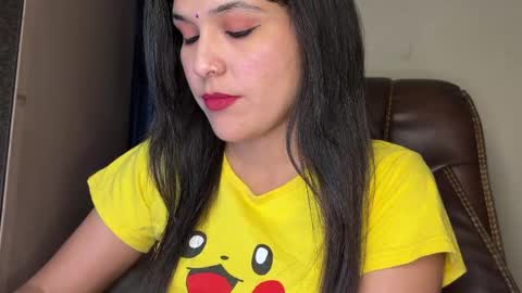 Snapshot of your_priya_77 chatting on 19, 4, 2026 sonam online show from 19, 4, 2026