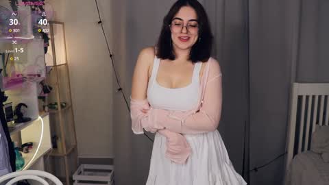 Snapshot of your_reward chatting on 11, 1, 2025 Luna online show from 11, 1, 2025