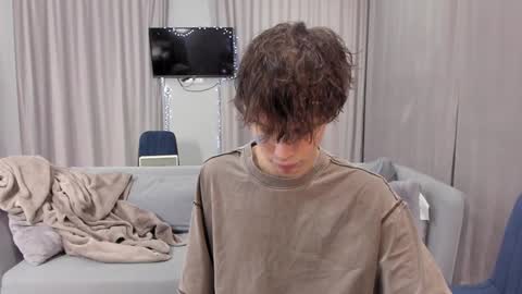 your_shy_guy online show from 10, 1, 2025