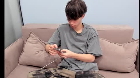 your_shy_guy online show from 17, 10, 2025