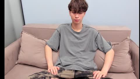 your_shy_guy online show from 21, 10, 2025