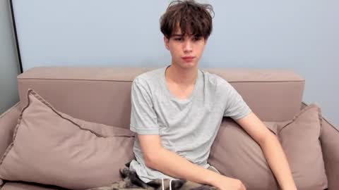 your_shy_guy online show from 6, 11, 2025