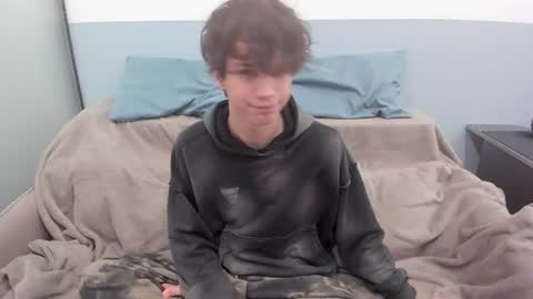 Snapshot of your_shy_guy chatting on 28, 6, 2026 your_shy_guy online show from 28, 6, 2026