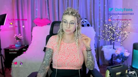 Snapshot of your_wild_amazon_forever chatting on 15, 1, 2025 you can call baby Anna my goddess online show from 15, 1, 2025