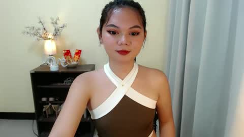 Hi its me Yna online show from 1, 2, 2025