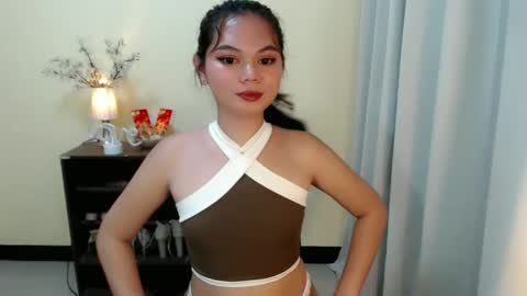 Hi its me Yna online show from 1, 2, 2025