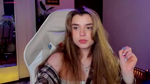 Anikka online show from 5, 10, 2025