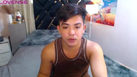 yourasian_bradley online show from 6, 10, 2025