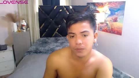 yourasian_bradley online show from 7, 10, 2025