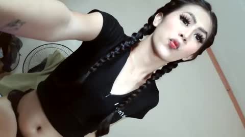 Snapshot of yourbabyriana chatting on 8, 1, 2025 Angel online show from 8, 1, 2025
