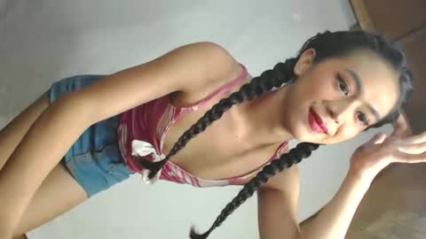 Snapshot of yourbabyriana chatting on 22, 9, 2025 Angel online show from 22, 9, 2025