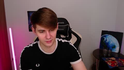 Snapshot of yourbilly chatting on 15, 12, 2024 Billy online show from 15, 12, 2024