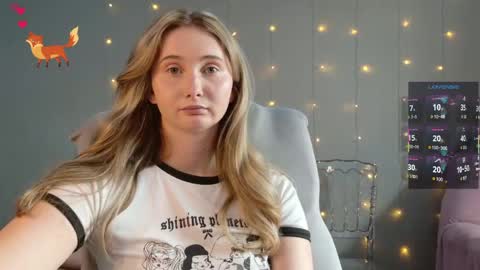 creamysister online show from 17, 4, 2026