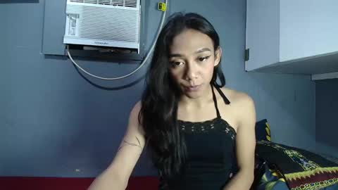 Snapshot of yourcumslutari chatting on 18, 5, 2026 yourcumslutari online show from 18, 5, 2026