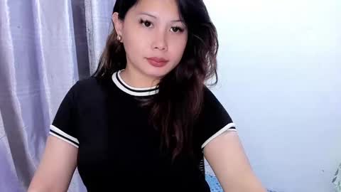 3hi im  Angel glad to see you  3 online show from 10, 2, 2025