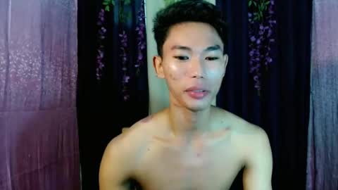 Snapshot of yourdreamboyx chatting on 27, 2, 2025 Rence online show from 27, 2, 2025