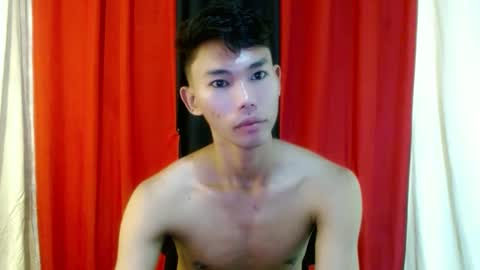 Snapshot of yourdreamboyx chatting on 3, 3, 2025 Rence online show from 3, 3, 2025