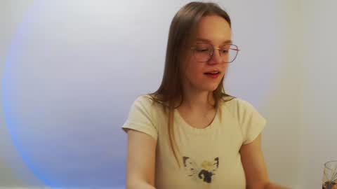 Snapshot of yourdreamray chatting on 1, 2, 2025 Lana online show from 1, 2, 2025