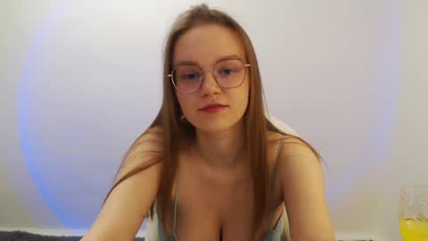 Snapshot of yourdreamray chatting on 7, 2, 2025 Lana online show from 7, 2, 2025