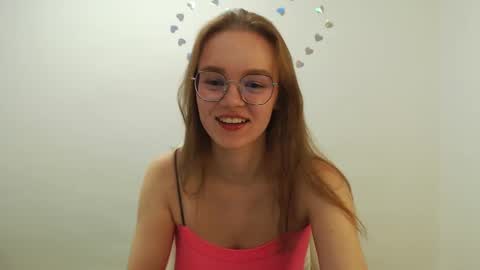 Snapshot of yourdreamray chatting on 3, 10, 2025 Lana online show from 3, 10, 2025