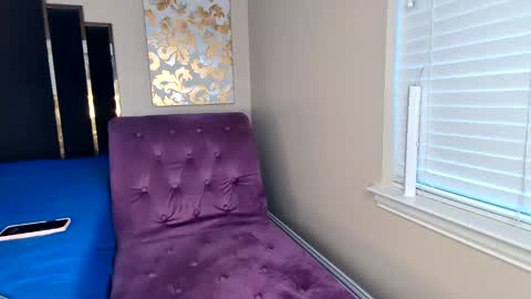 Horny Hotwife Wants To Play online show from 23, 9, 2025